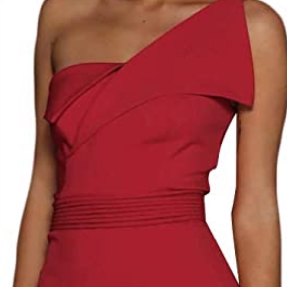 One shoulder high slit gown Fits 6-8 - Picture 4 of 8